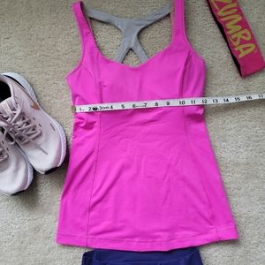 Lululemon Tank top 4/6